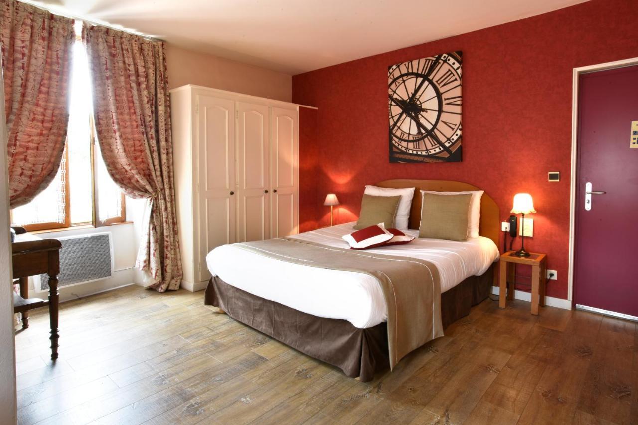 Logis Hotel-Restaurant Le Relais Hauterives Exteriör bild